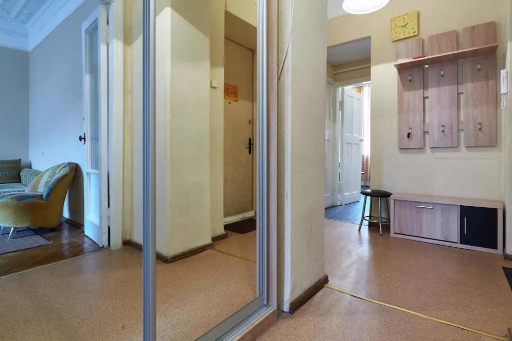 Home Hotel Apartments On Lva Tolstogo Киев Экстерьер фото