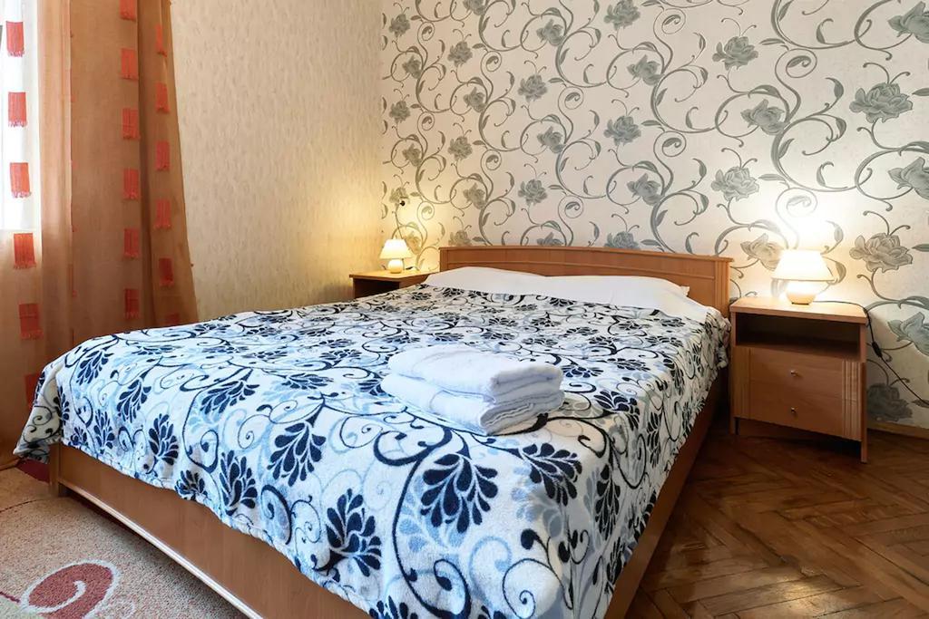 Home Hotel Apartments On Lva Tolstogo Киев Экстерьер фото